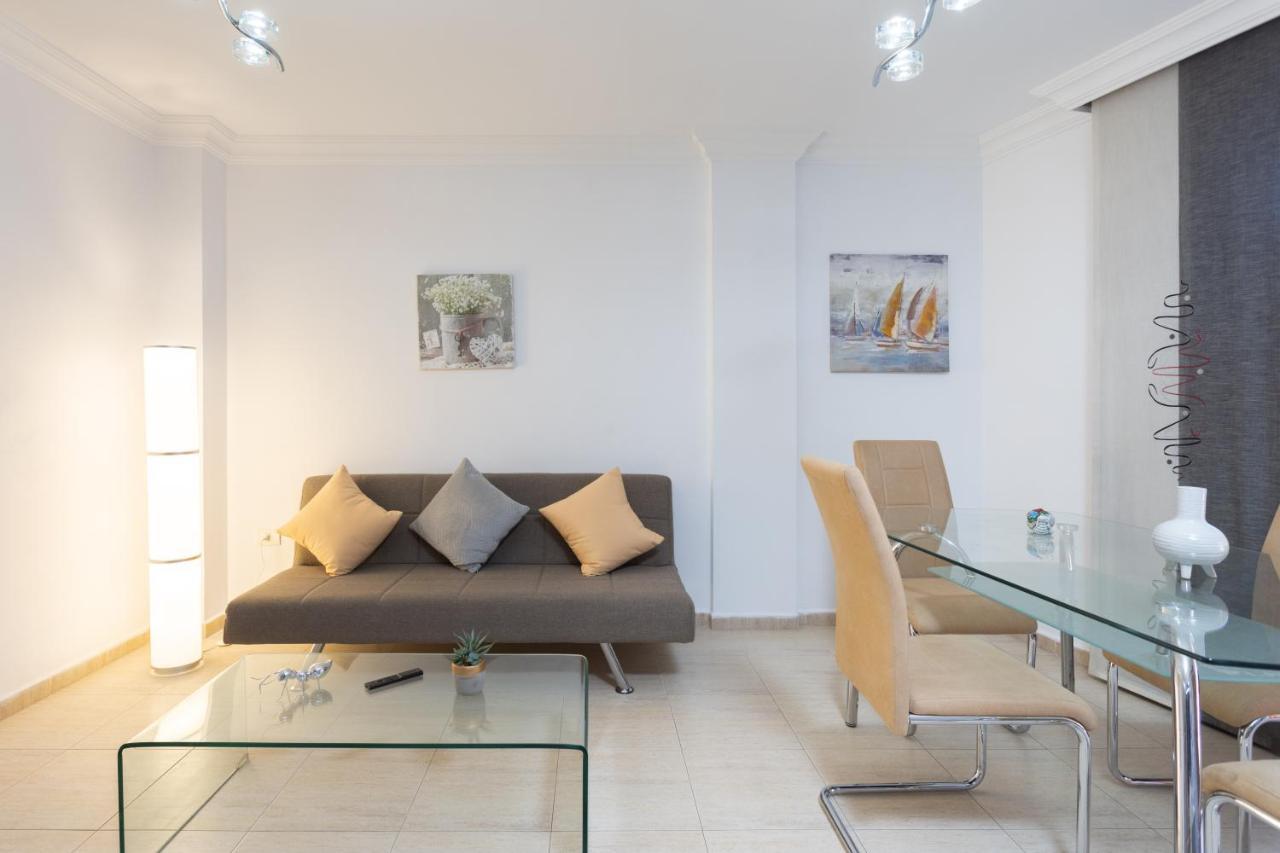 Home2Book Fantastic 160M2 Terrace Flat & Bbq Radazul Buitenkant foto