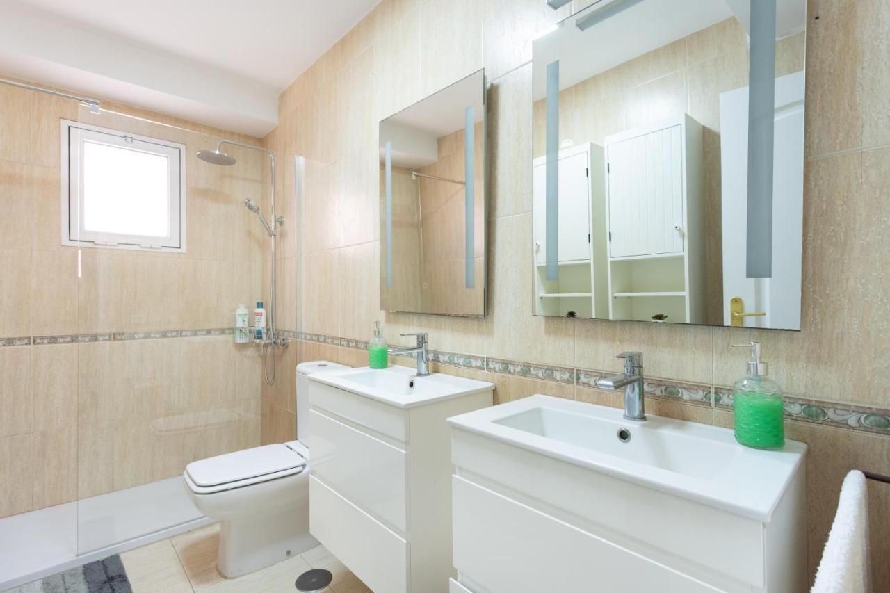 Home2Book Fantastic 160M2 Terrace Flat & Bbq Radazul Buitenkant foto