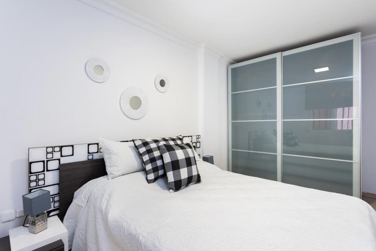 Home2Book Fantastic 160M2 Terrace Flat & Bbq Radazul Buitenkant foto