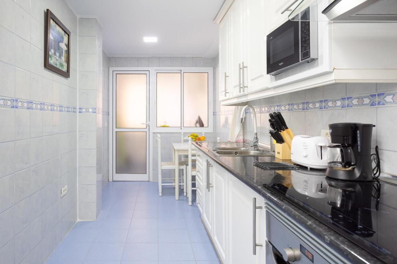 Home2Book Fantastic 160M2 Terrace Flat & Bbq Radazul Buitenkant foto
