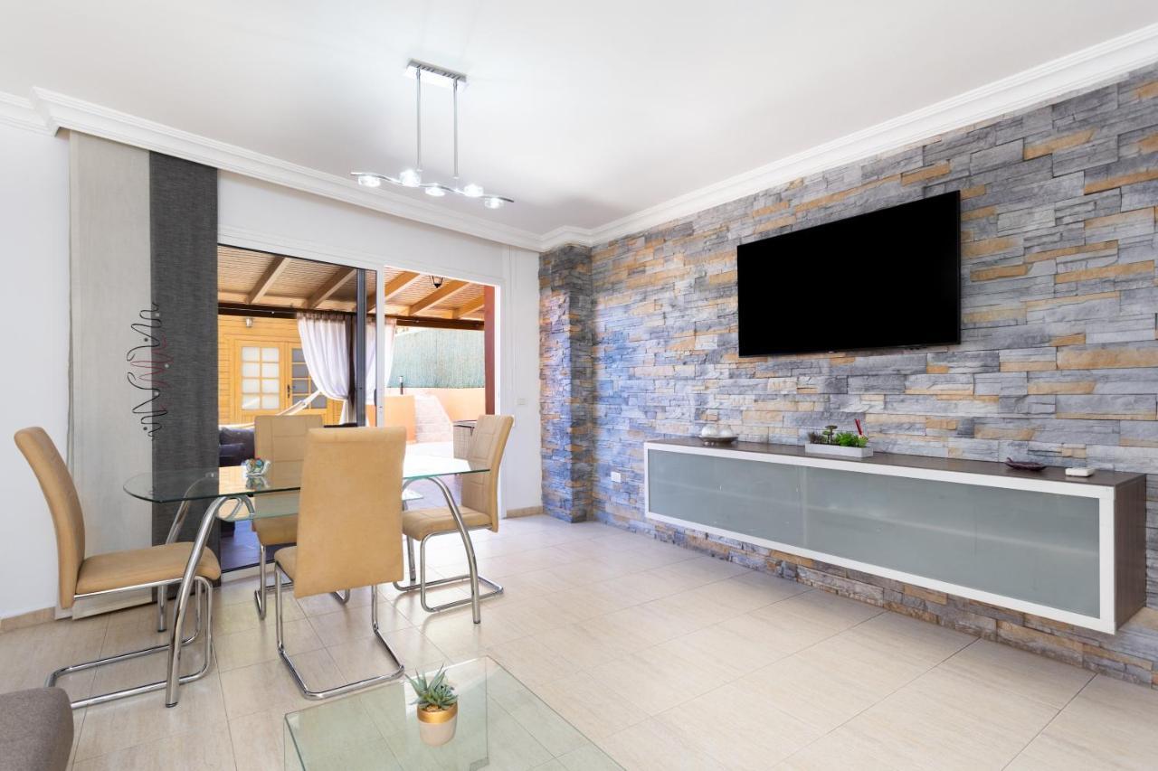 Home2Book Fantastic 160M2 Terrace Flat & Bbq Radazul Buitenkant foto